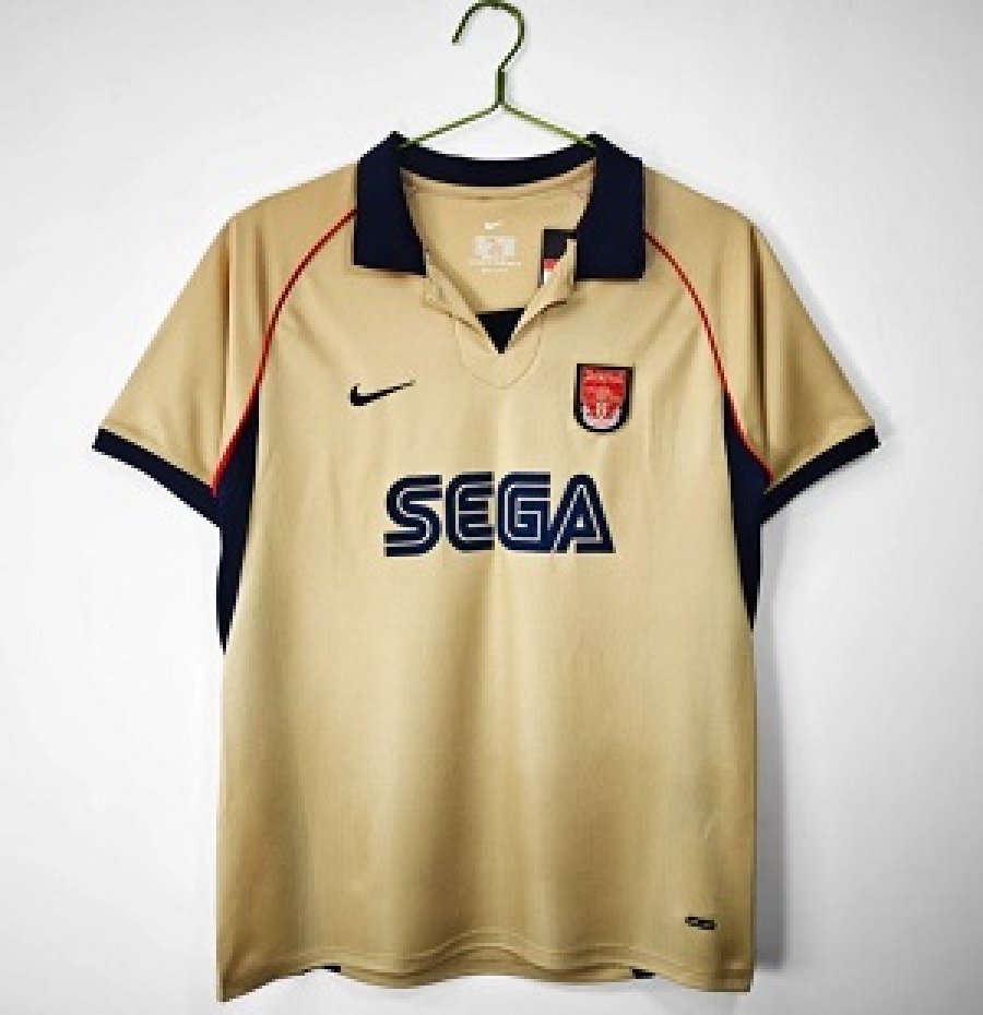 Arsenal 01/02 Away
