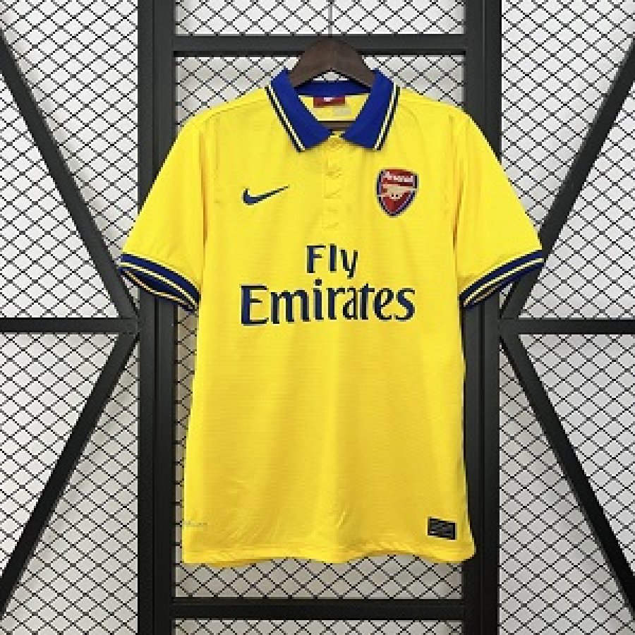 Arsenal 13/14 Away