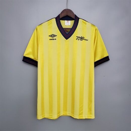Arsenal 83/86 Away