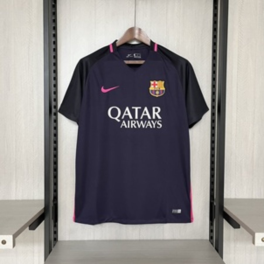Barcelona Away 16/17