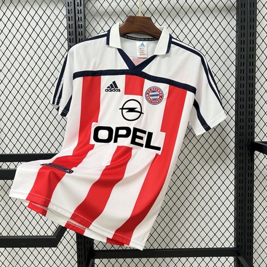Bayern München 00/01 Away