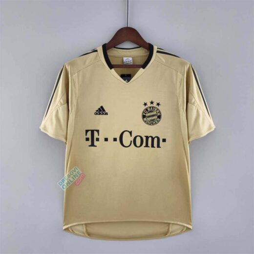 Bayern München 04/05 Away