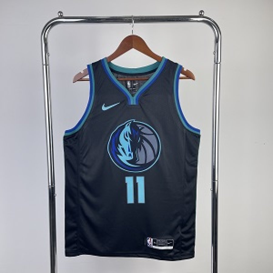 Dallas Mavericks City 18/19
