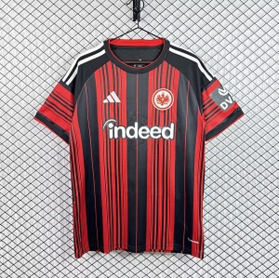 Frankfurt Home 26/27