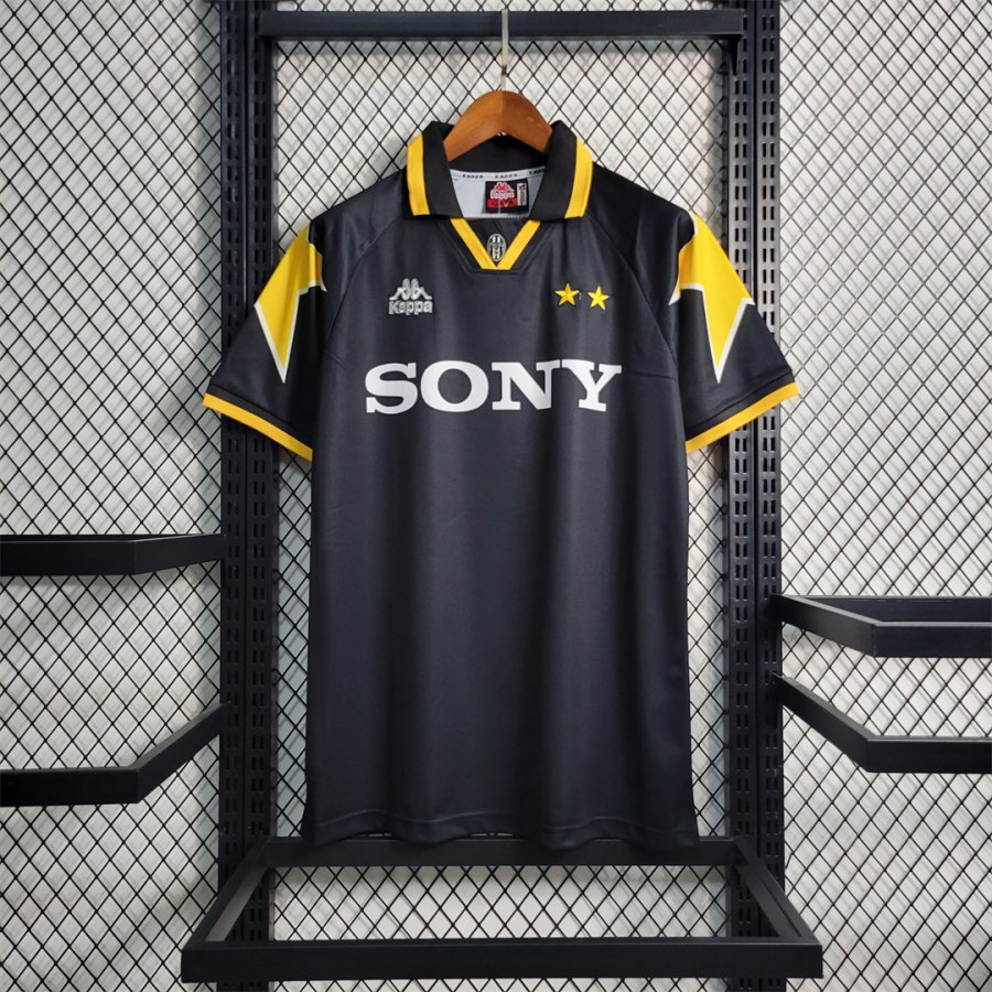 Juventus 3rd 95/97
