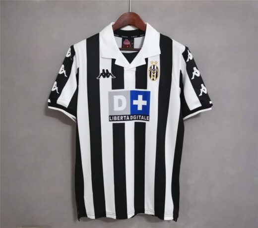 Juventus Home 99/00