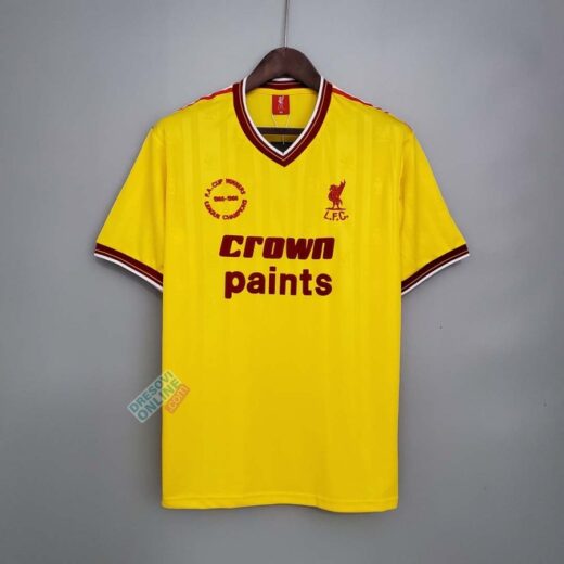 Liverpool 85-86 Away