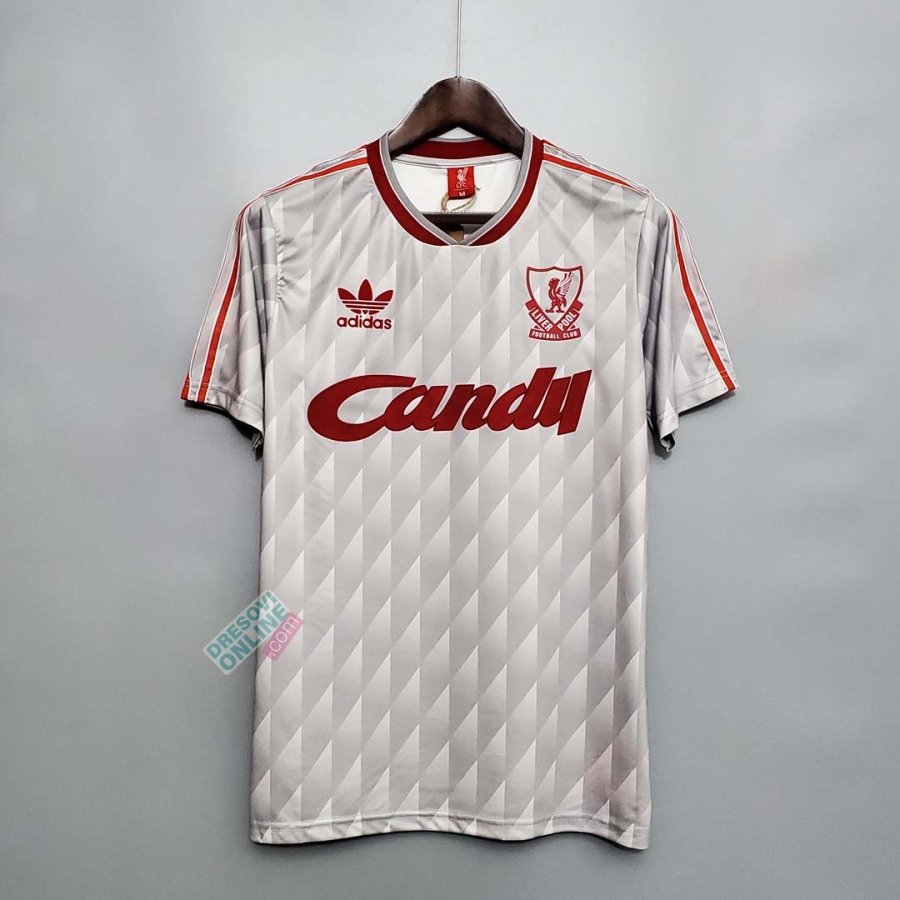 Liverpool 89-91 Away