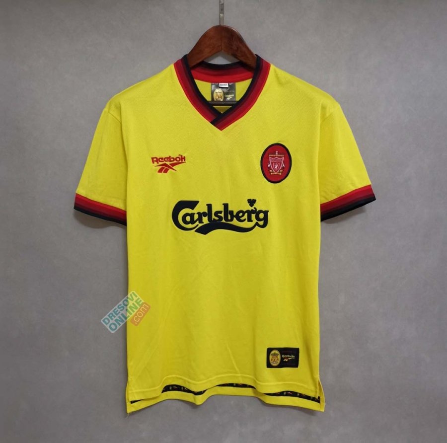 Liverpool 97-98 Away