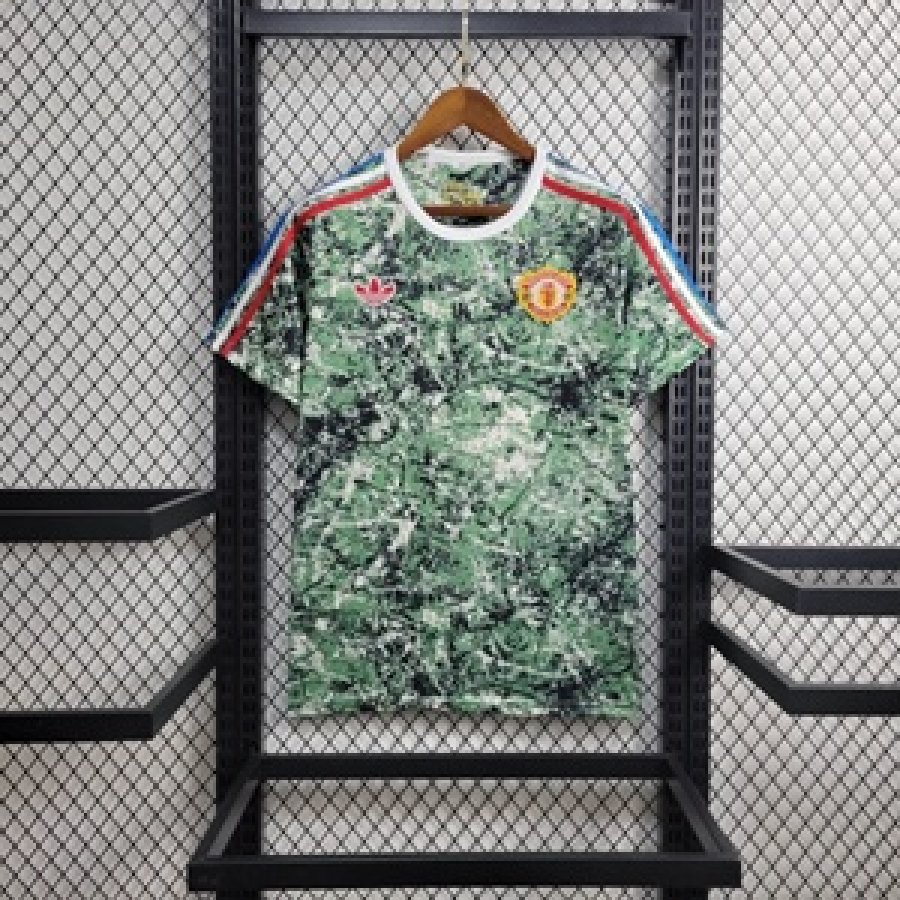 Manchester United The Stone Roses 2025