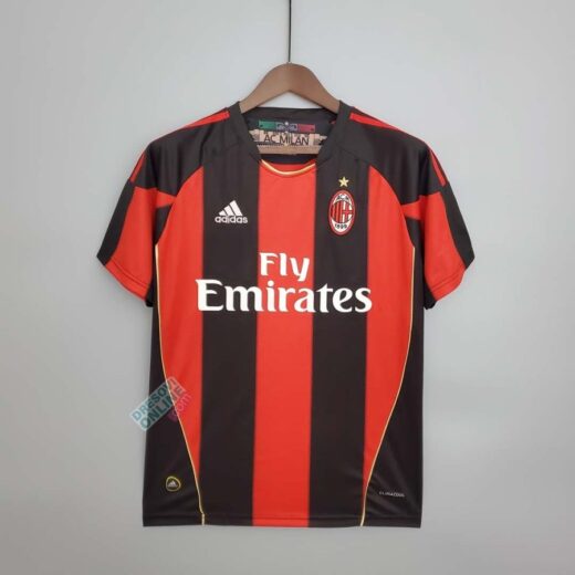 Milan 10-11 Home