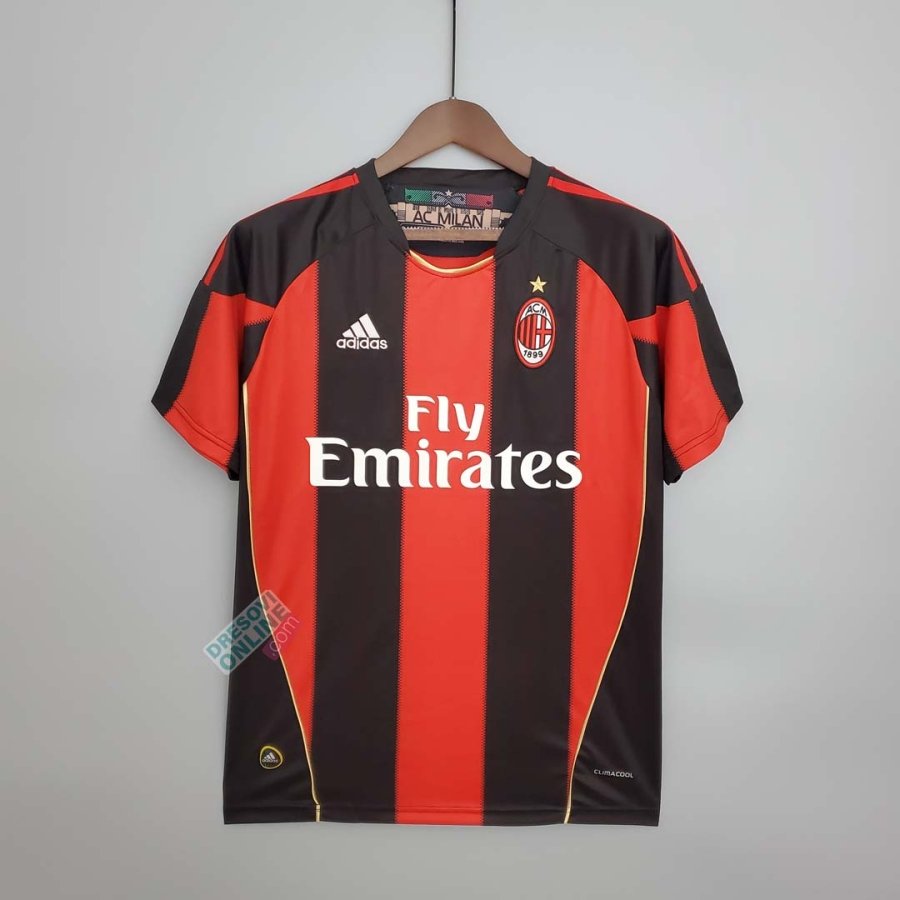 Milan 10-11 Home