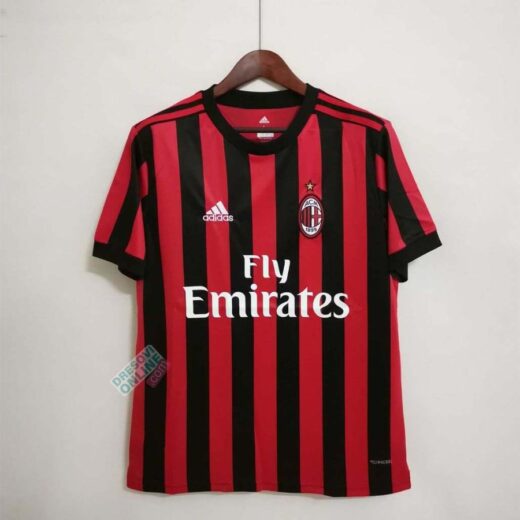 Milan 17-18 Home