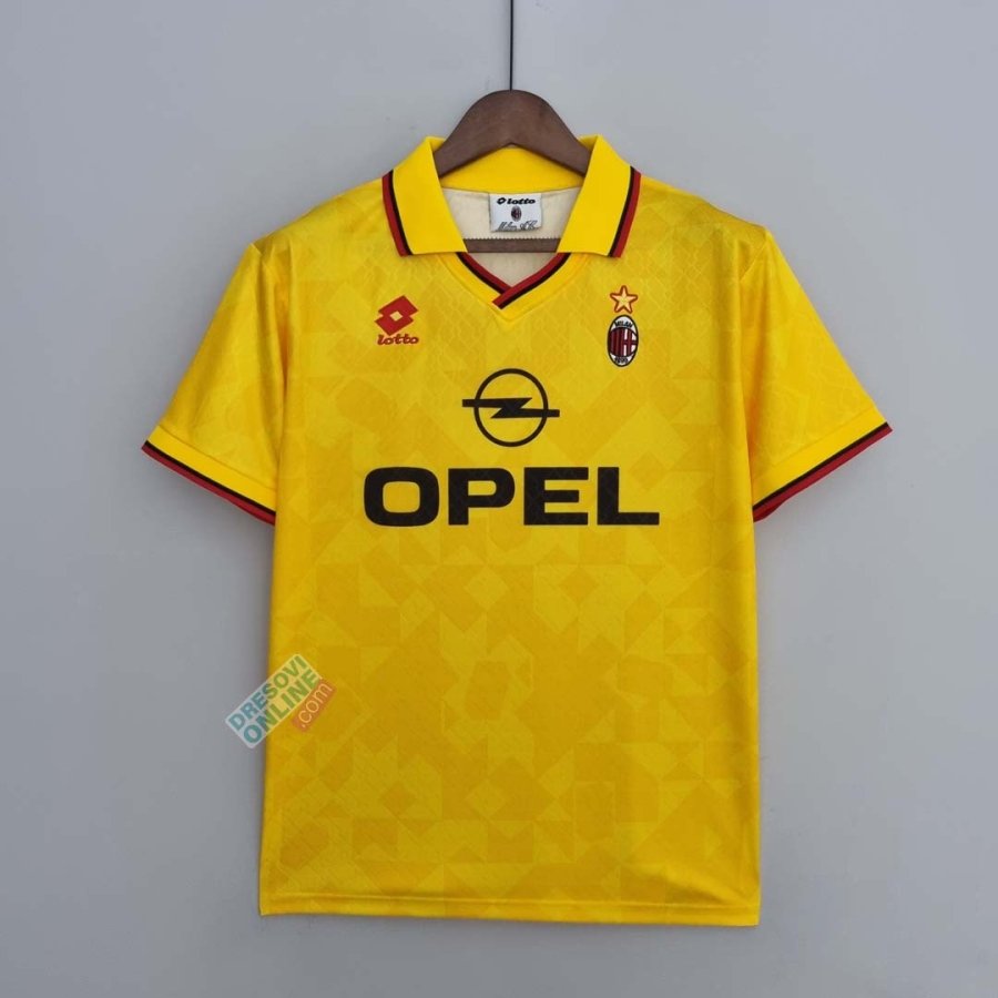 Milan 95-96 Away