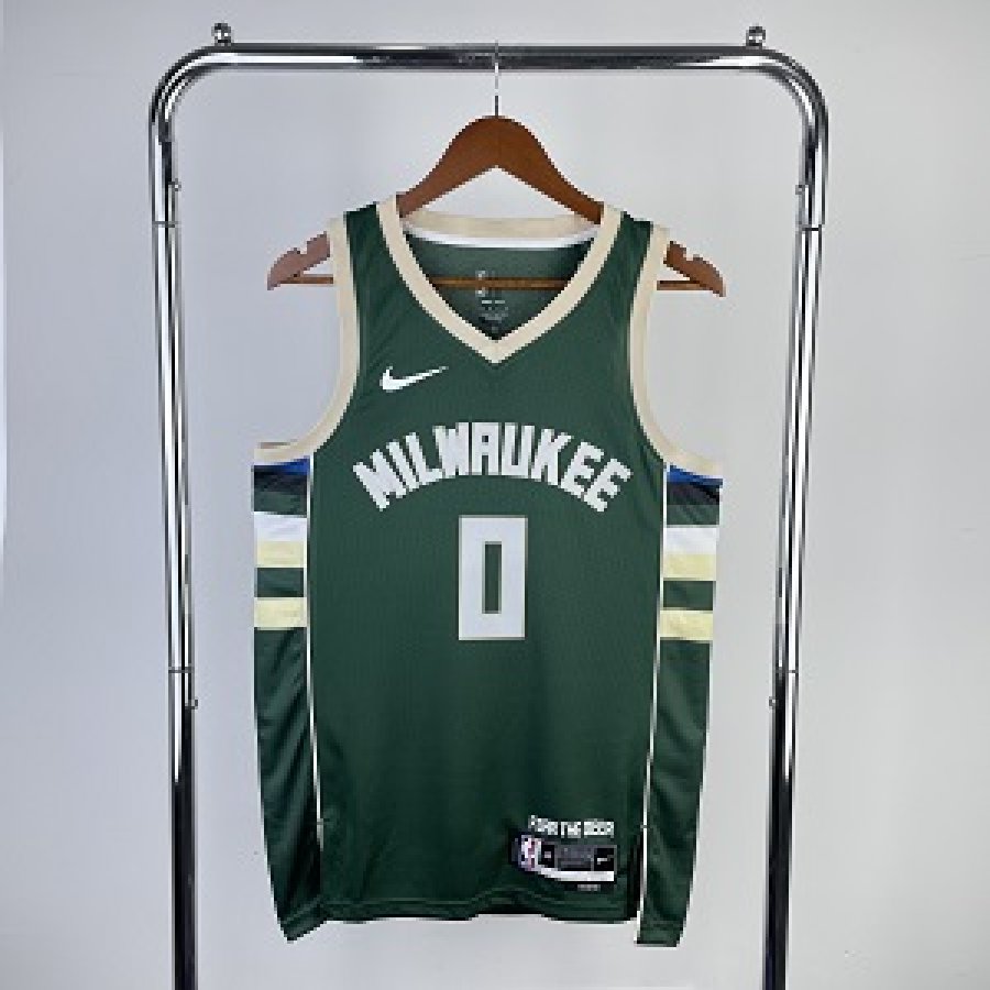 Milwaukee Bucks Icon 25/26