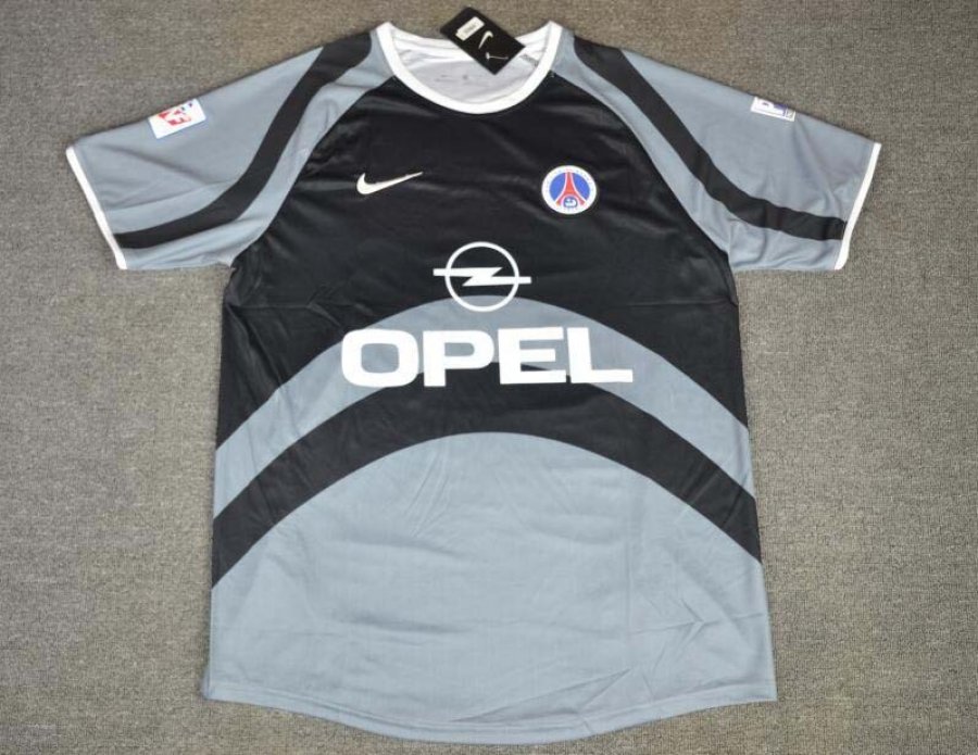 PSG Сезона 01-02