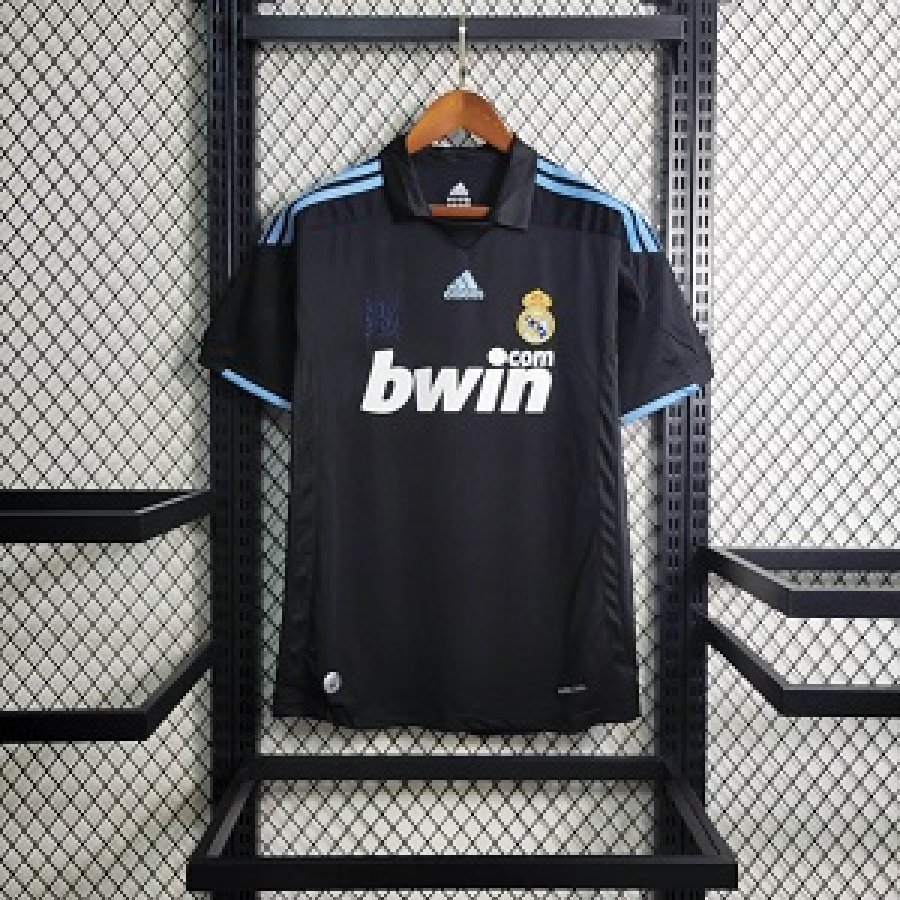 Real Madrid 09/10 Away