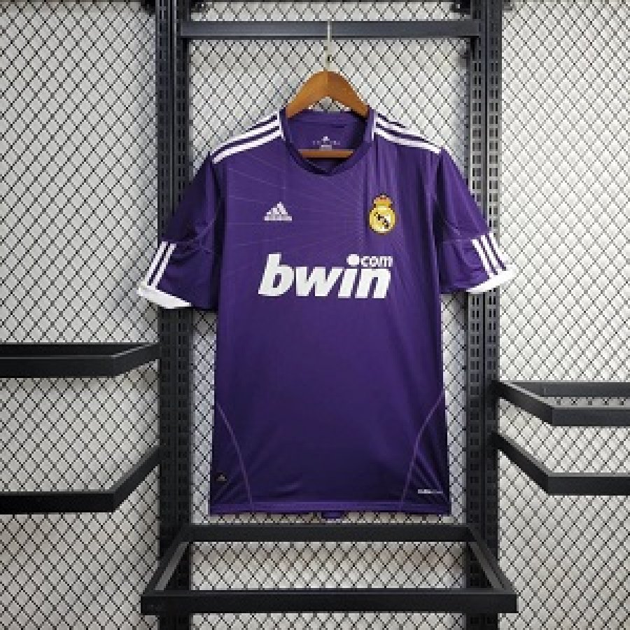 Real Madrid 10/11 3rd Jersey