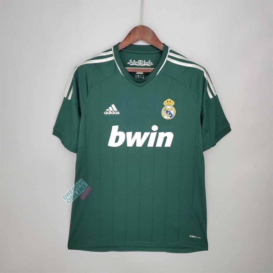 Real Madrid 12-13 3rd jersey