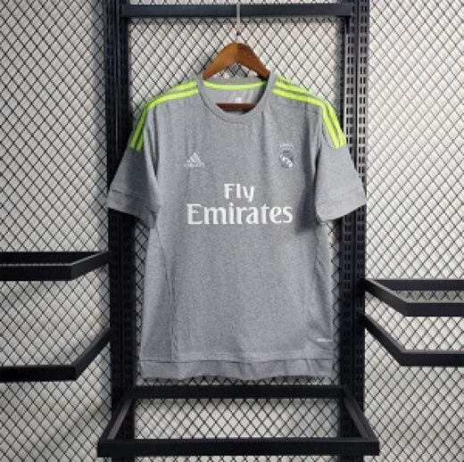 Real Madrid 15/16 Away