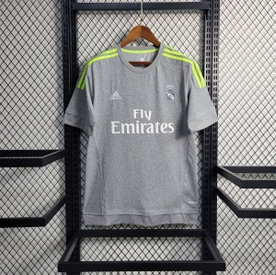 Real Madrid 15/16 Away