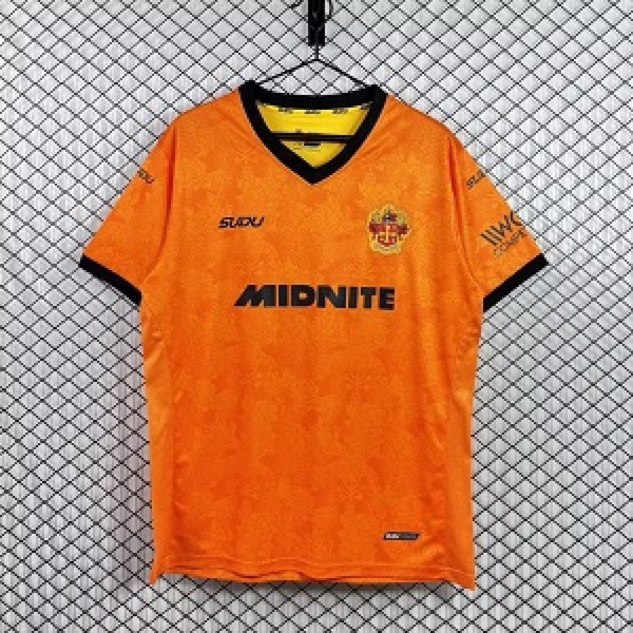 Wolverhampton Home 26/27